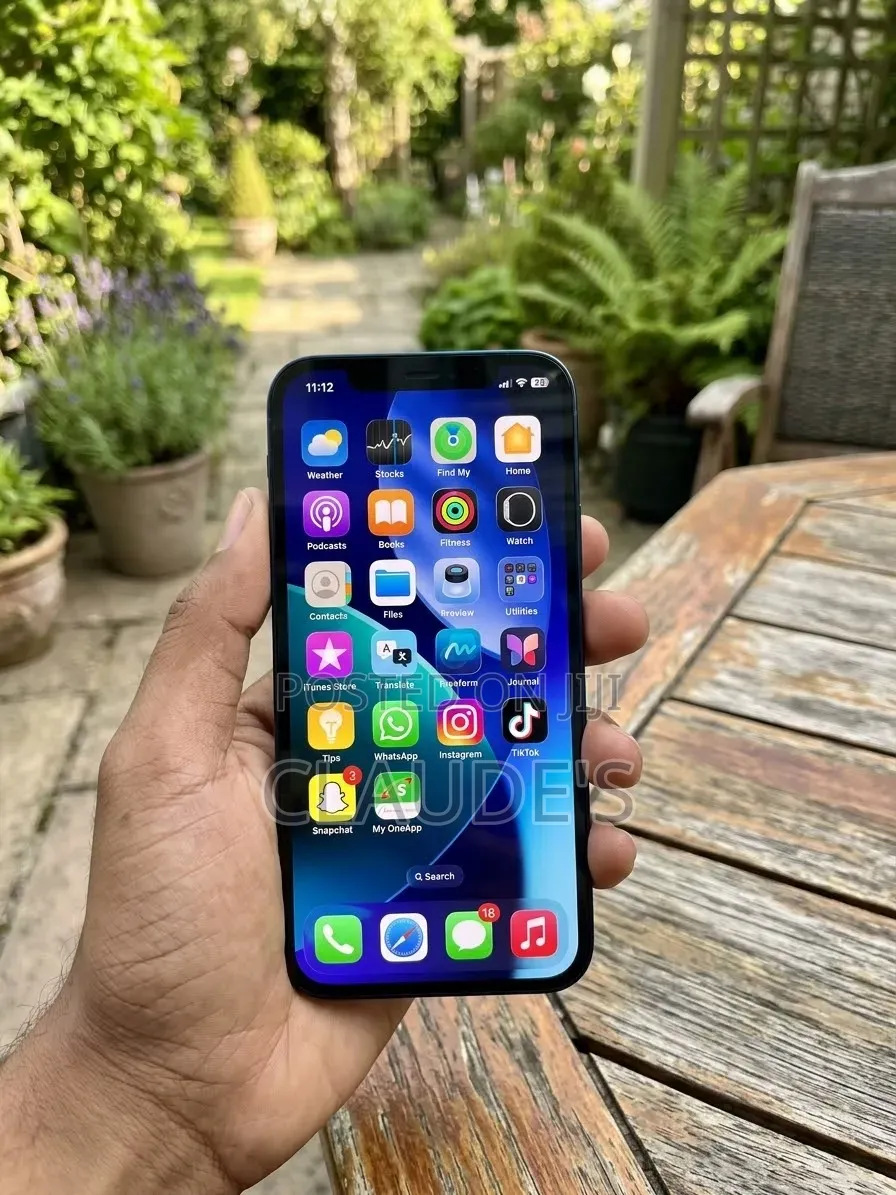 Apple iPhone 12 64 GB Black
