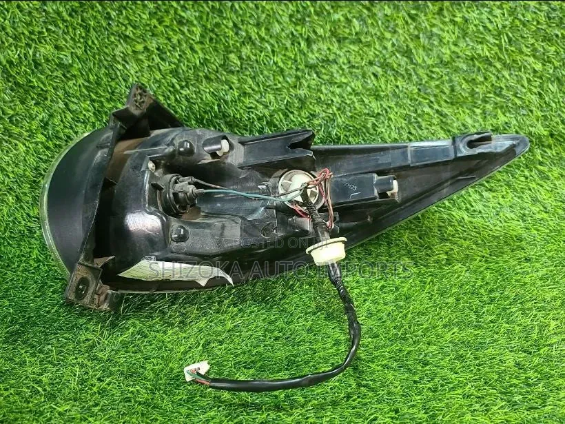 Tail Light Lh Mazda Biante 2011