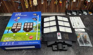 Budget 1000W LED Solar Street Light Unit With a Remote Control,