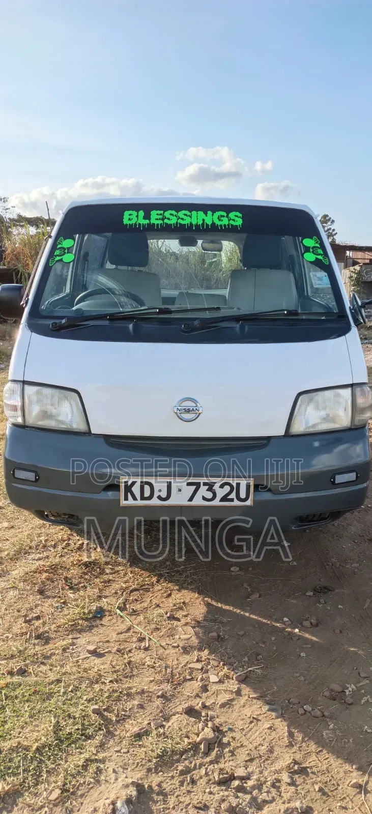 Nissan Vanette 2015 White