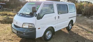 Nissan Vanette 2015 White