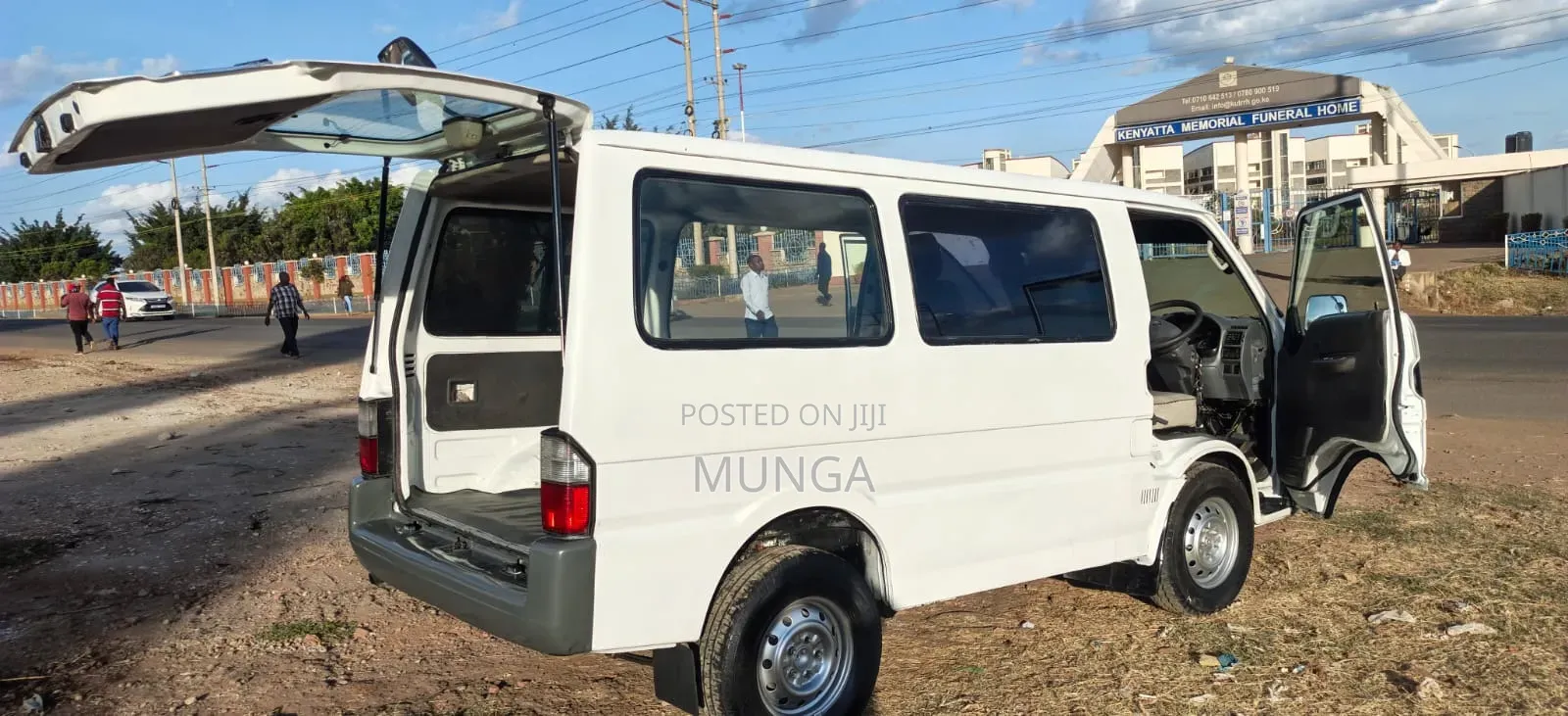Nissan Vanette 2015 White