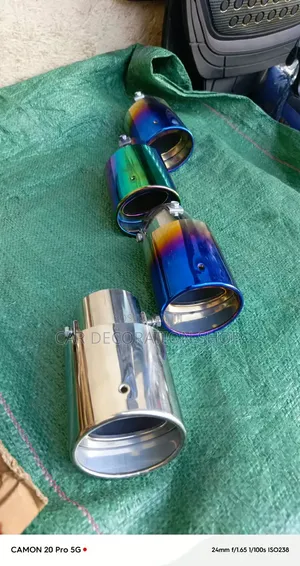 2.5"exhaust Tip With Heat Treated Titanium Look With Blue Gradient