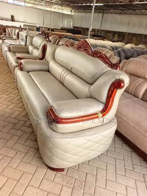 Quality Semi Recliner Sofas Full in Stock
