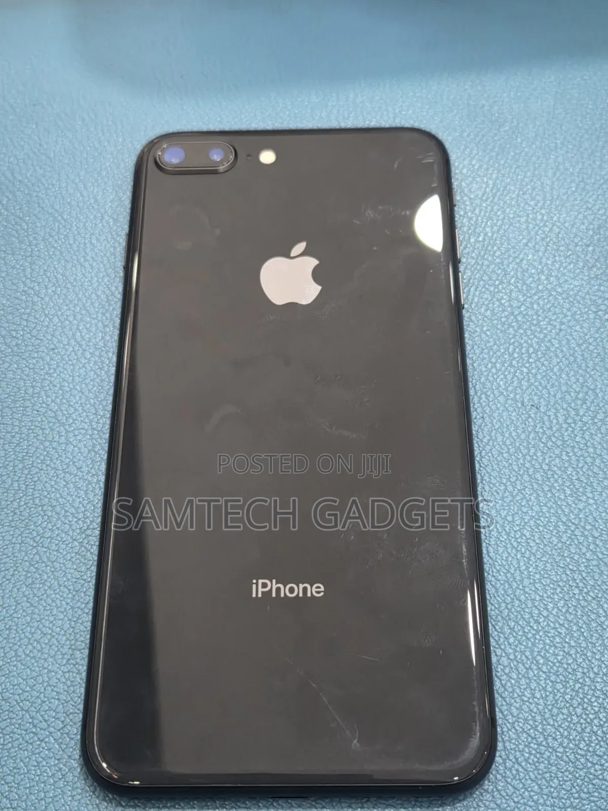 Apple iPhone 8 Plus 64 GB Black