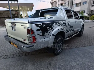 Toyota Hilux 3.0 D-4D 4x4 2013