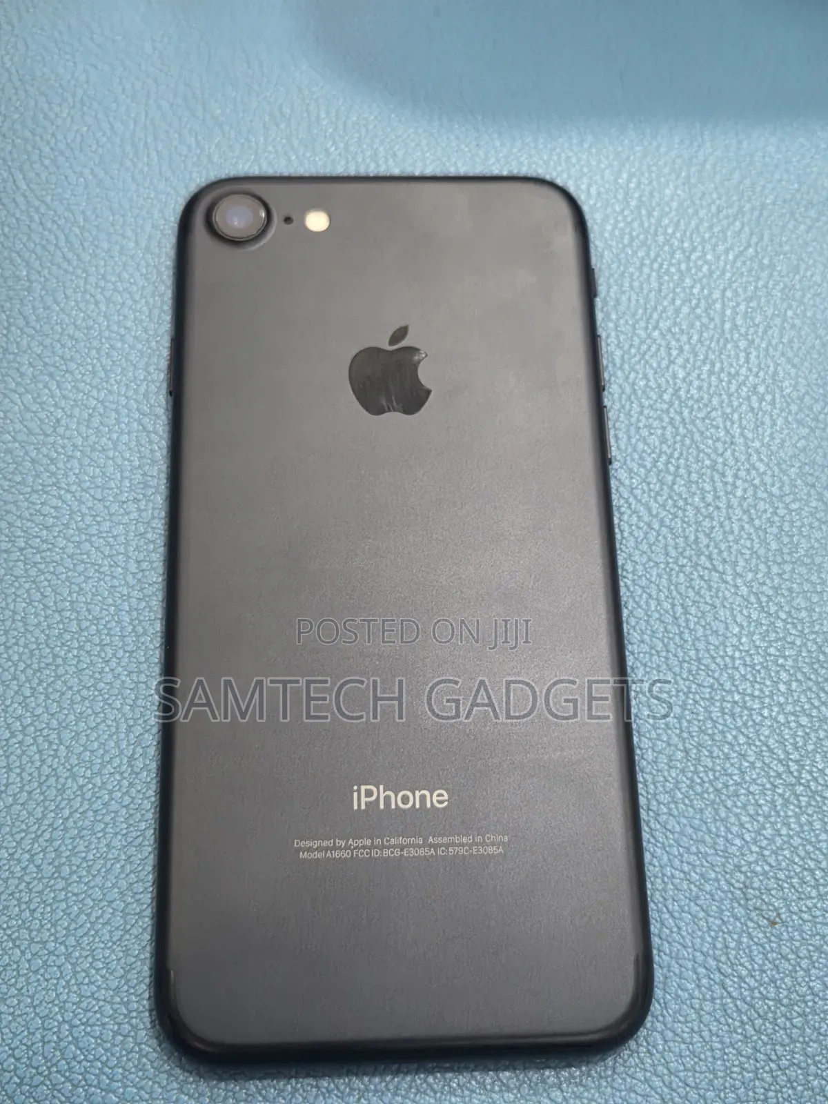 Apple iPhone 7 32 GB Black