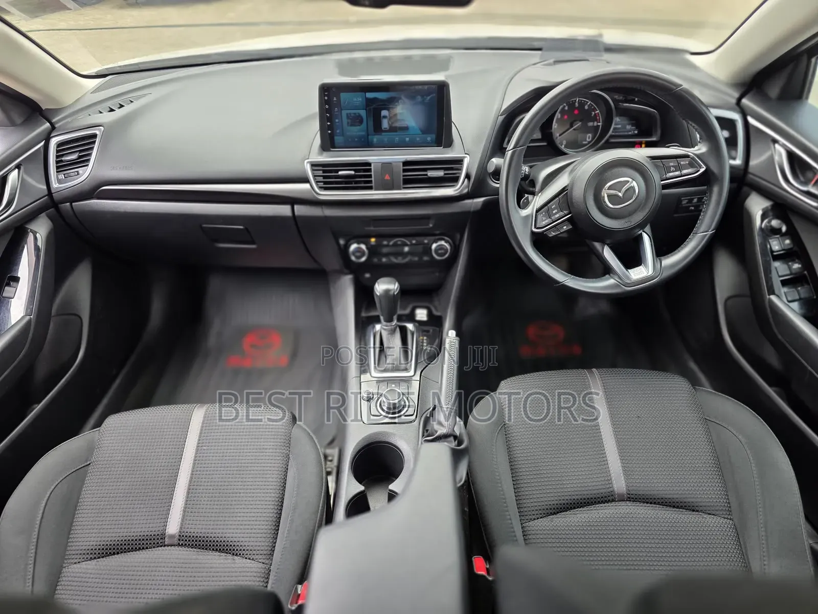 Mazda Axela 2018 Pearl