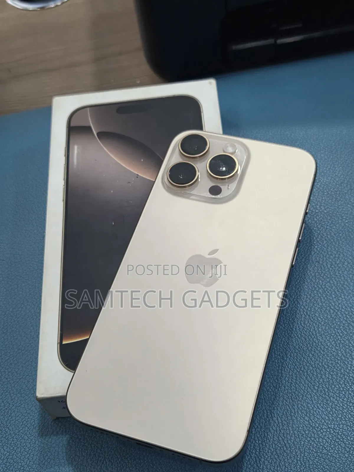 Apple iPhone 16 Pro Max 256 GB Gold