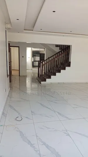 5bdrm House in Lavington, Muthangari for rent