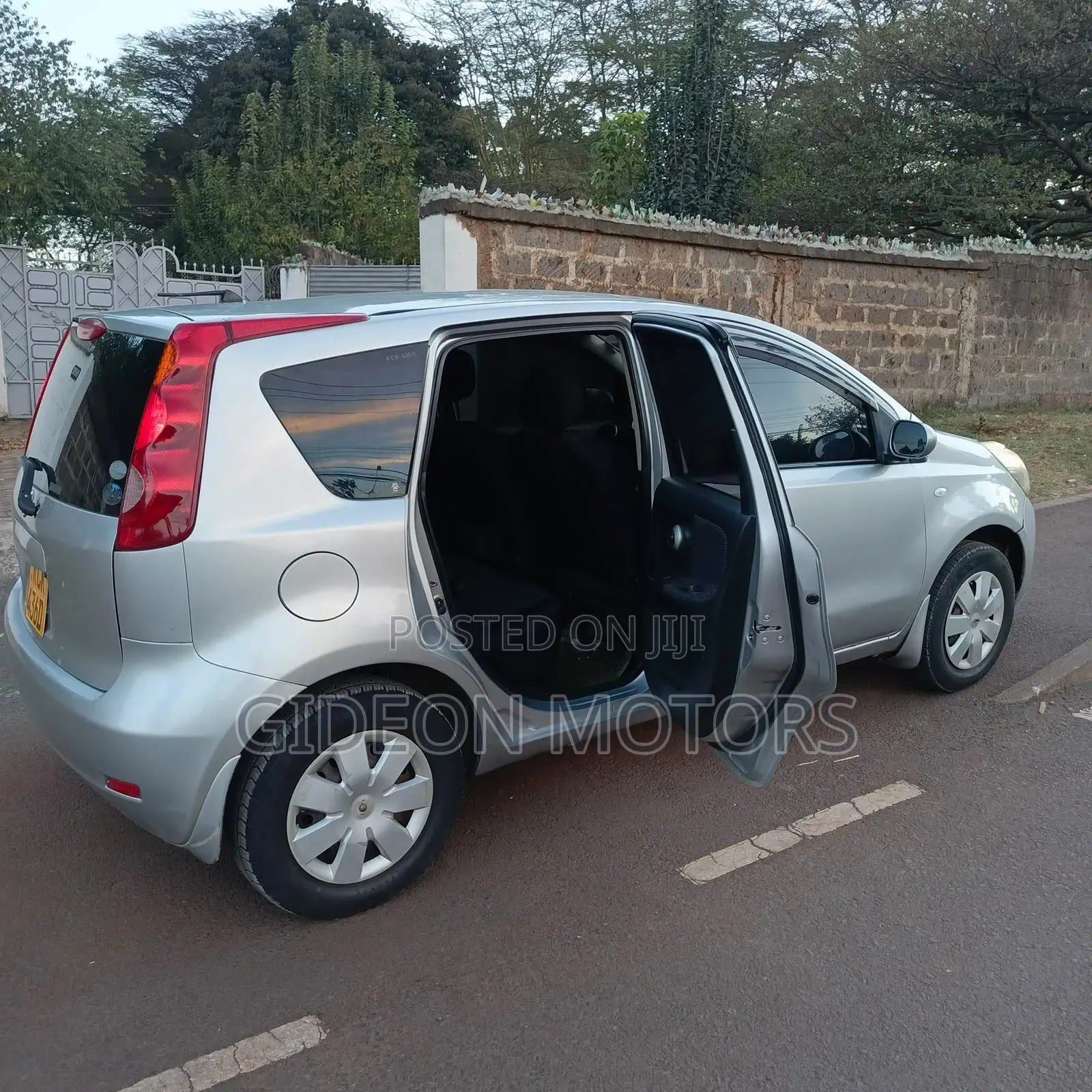Nissan Note 2009 Silver
