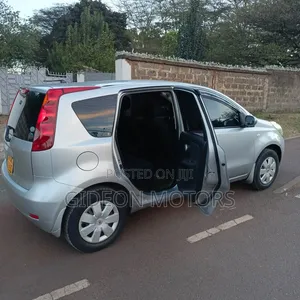 Nissan Note 2009 Silver