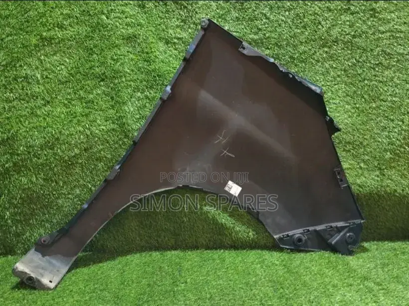 Fender/Wing Lh Toyota Tank M910a 2018