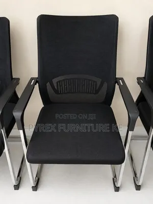 Mesh Visitors Chair