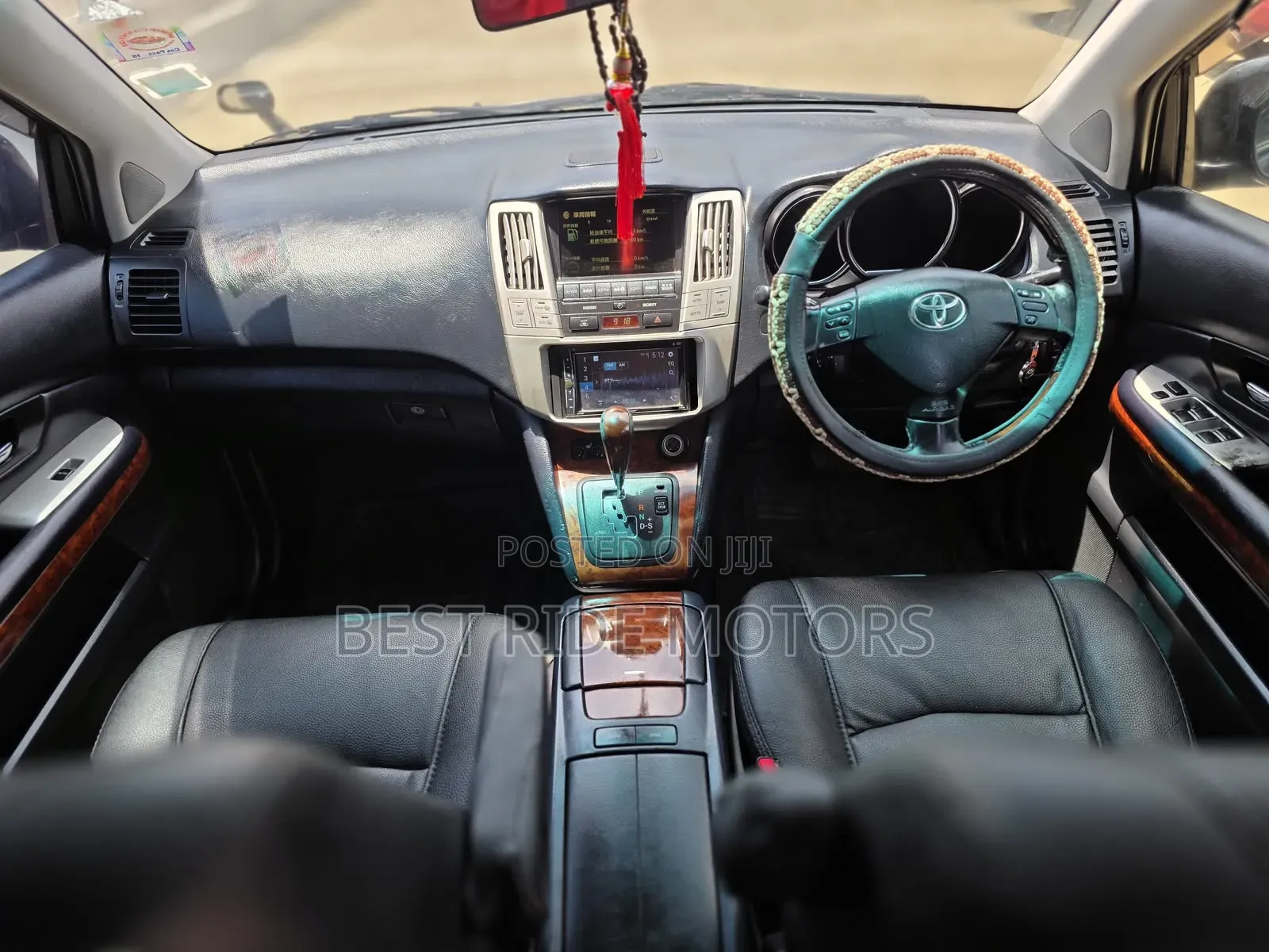 Toyota Harrier 2.4 2012 Black