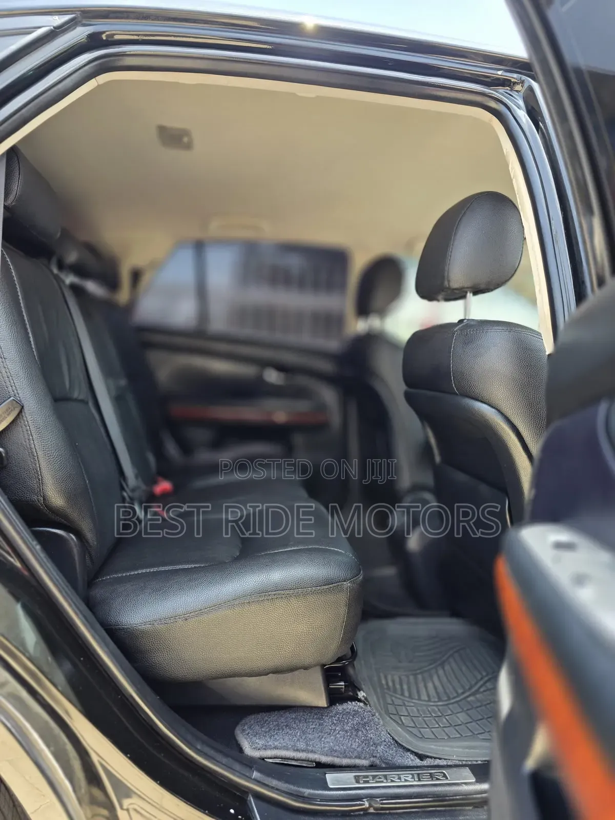 Toyota Harrier 2.4 2012 Black