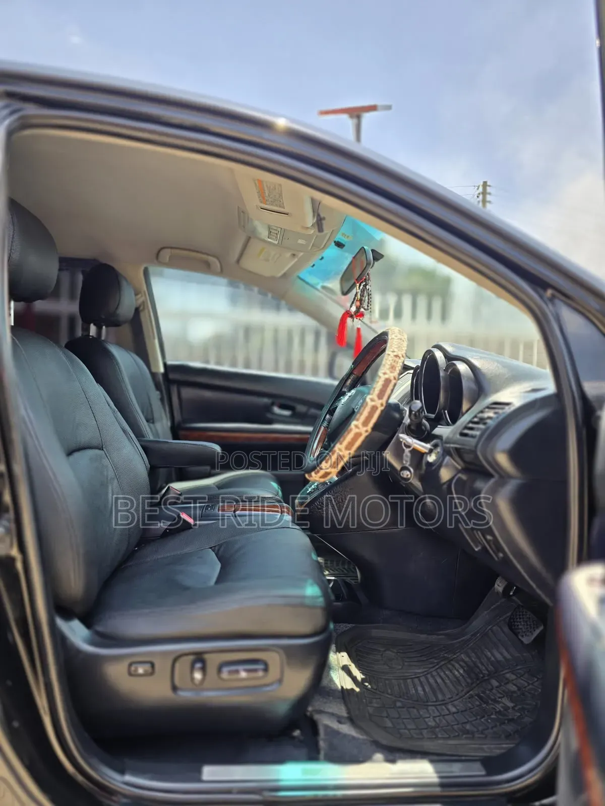 Toyota Harrier 2.4 2012 Black