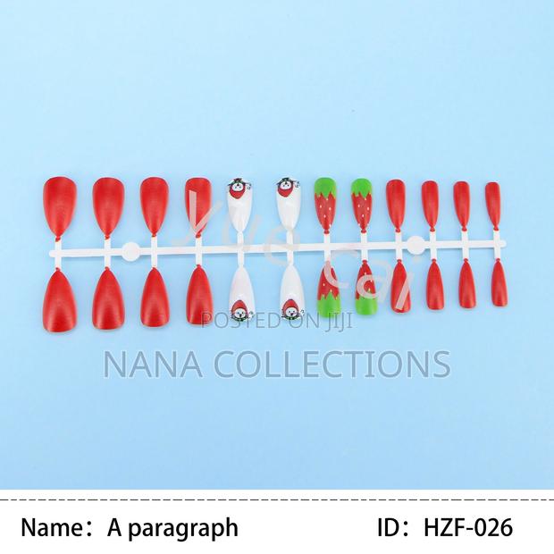 French Style False Nails - thumbnail 5