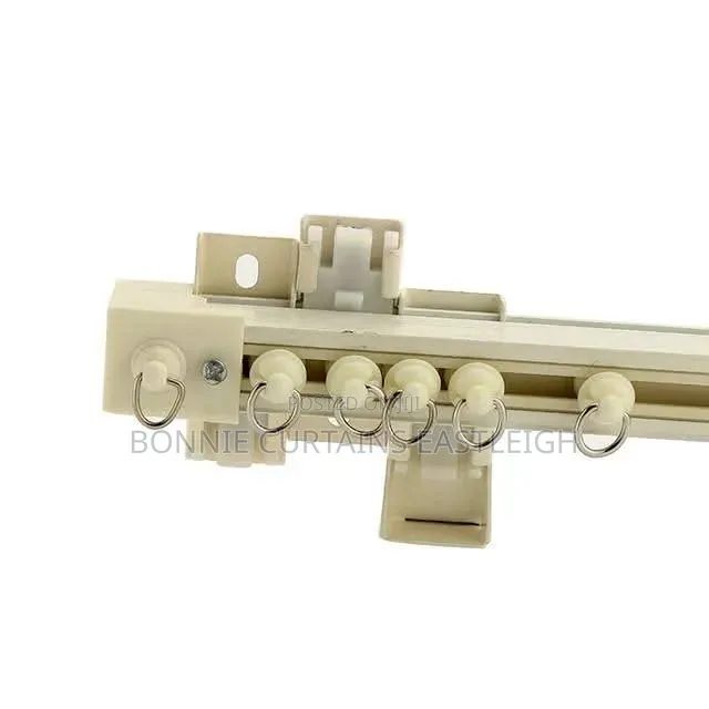 Curtains Rails and Curtains for Apartments