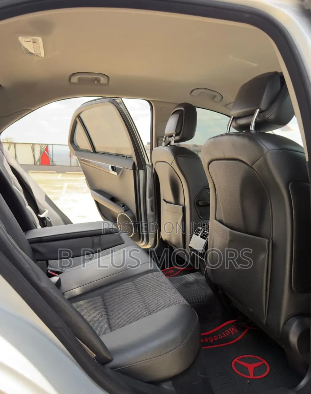 Mercedes-Benz C200 2009 Silver