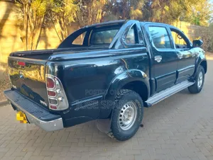 Toyota Hilux 2.5 Cab 2005 Black