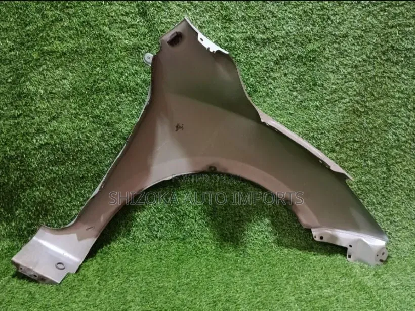 Fender Lh Mazda Axela 2010