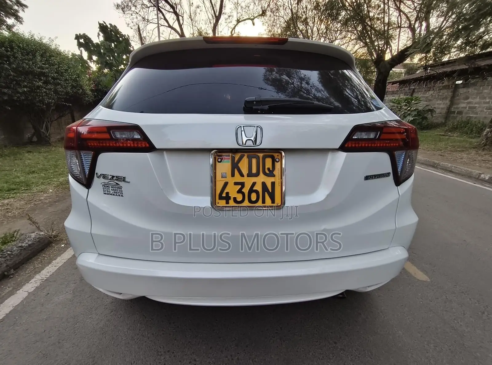 Honda Vezel 2017 White