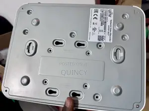 Uniview UNV NVR201-08LP 8-Channel PoE NVR
