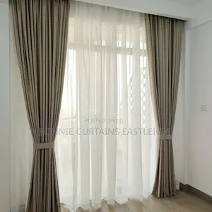 Dark Brown High Quality Curtains and Sheers for Modern Dining