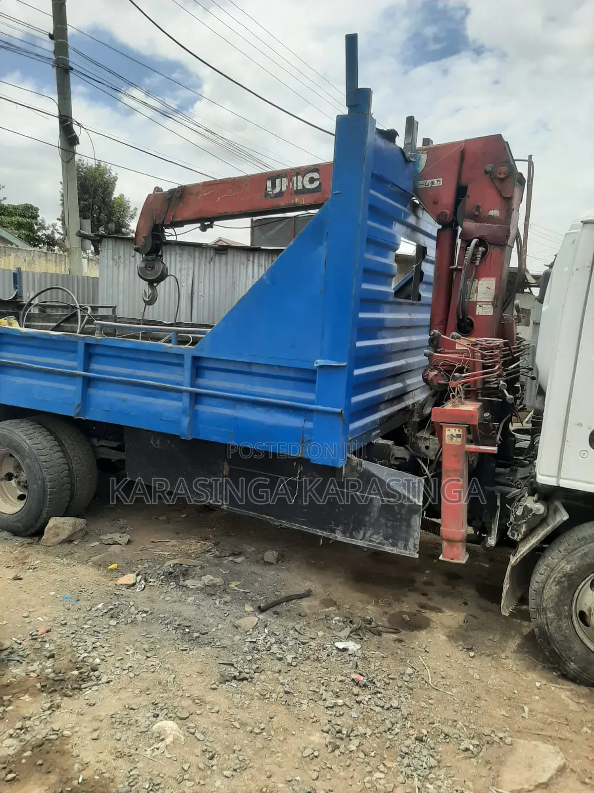 ISUZU NpR 4.3 Flatbed