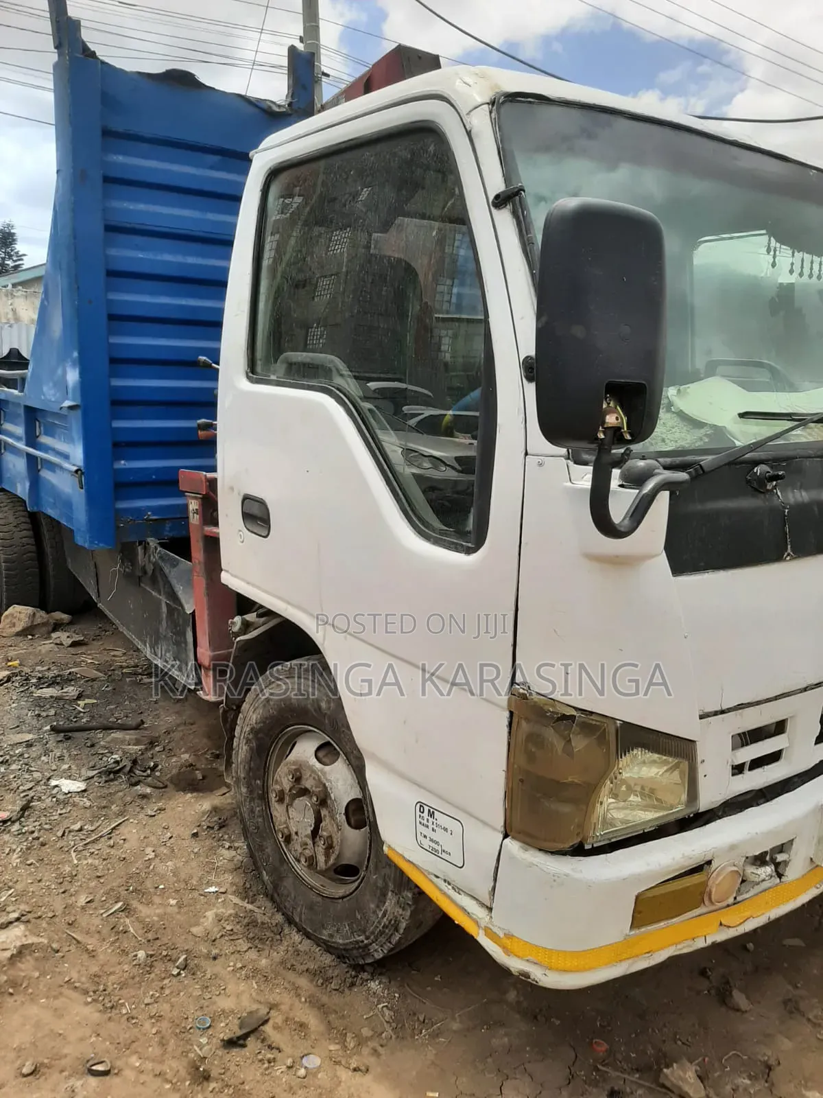 ISUZU NpR 4.3 Flatbed