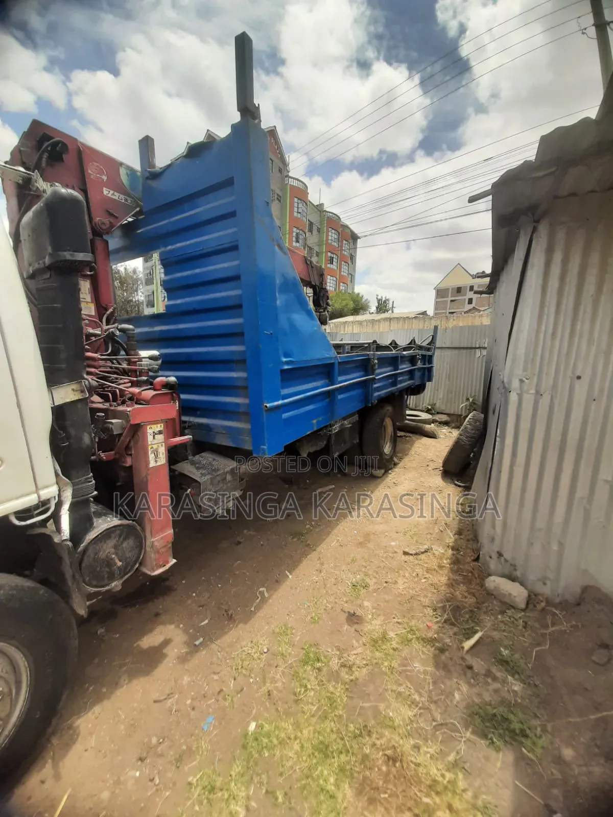 ISUZU NpR 4.3 Flatbed
