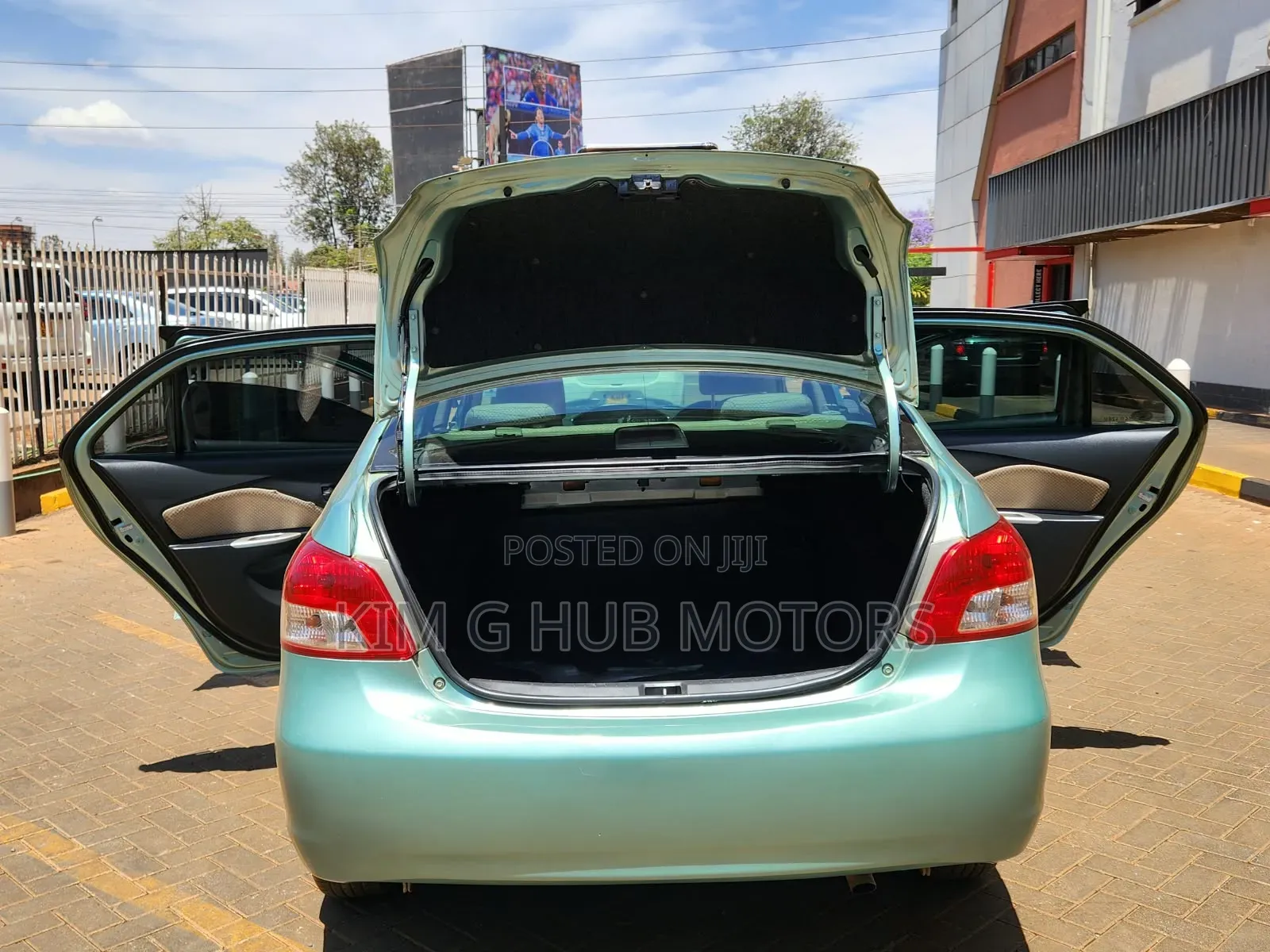Toyota Belta 2008 Silver