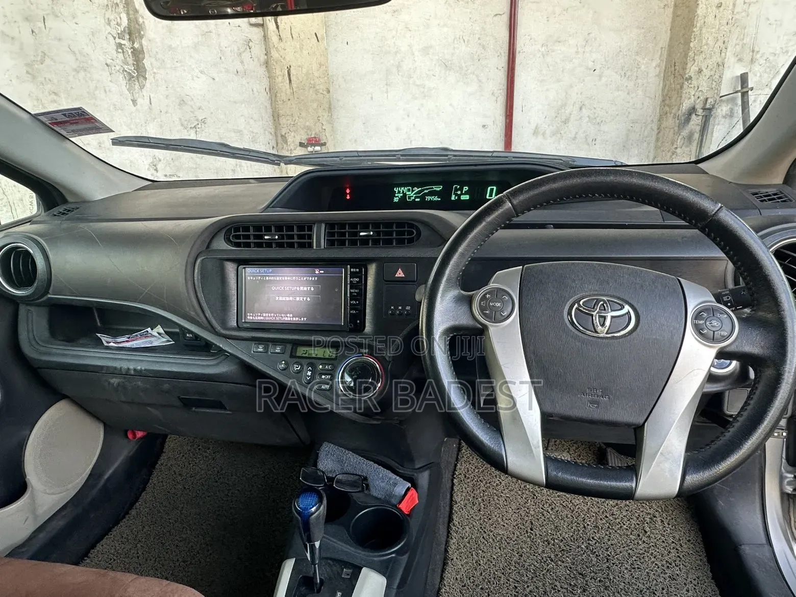 Toyota Aqua 2012 Silver