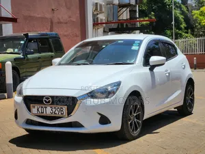 Mazda Demio 2018 White