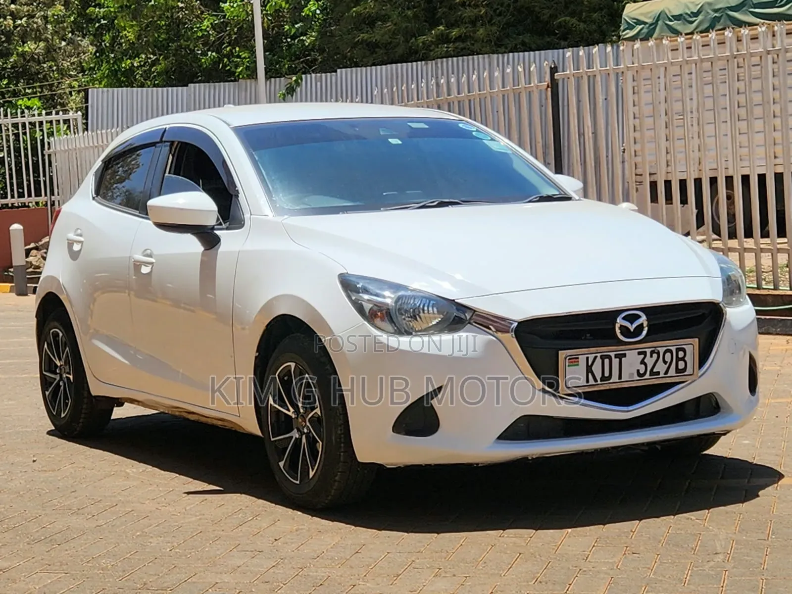 Mazda Demio 2018 White