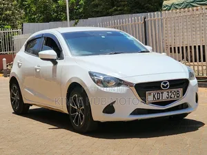 Mazda Demio 2018 White