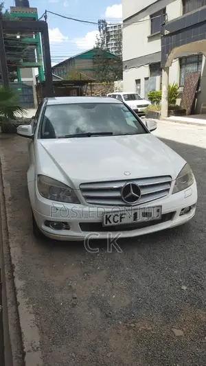 Mercedes-Benz C200 2008 White