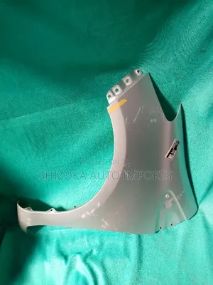 Fender Lh Toyota Vitz Nsp130 2015
