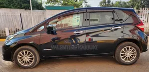 Nissan Note 1.2 Hybrid 2017 Black
