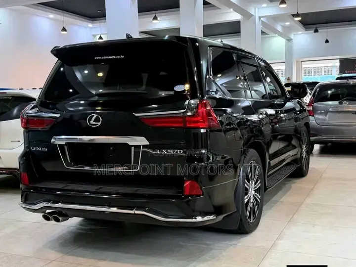 Lexus LX 570 AWD 2019 Black