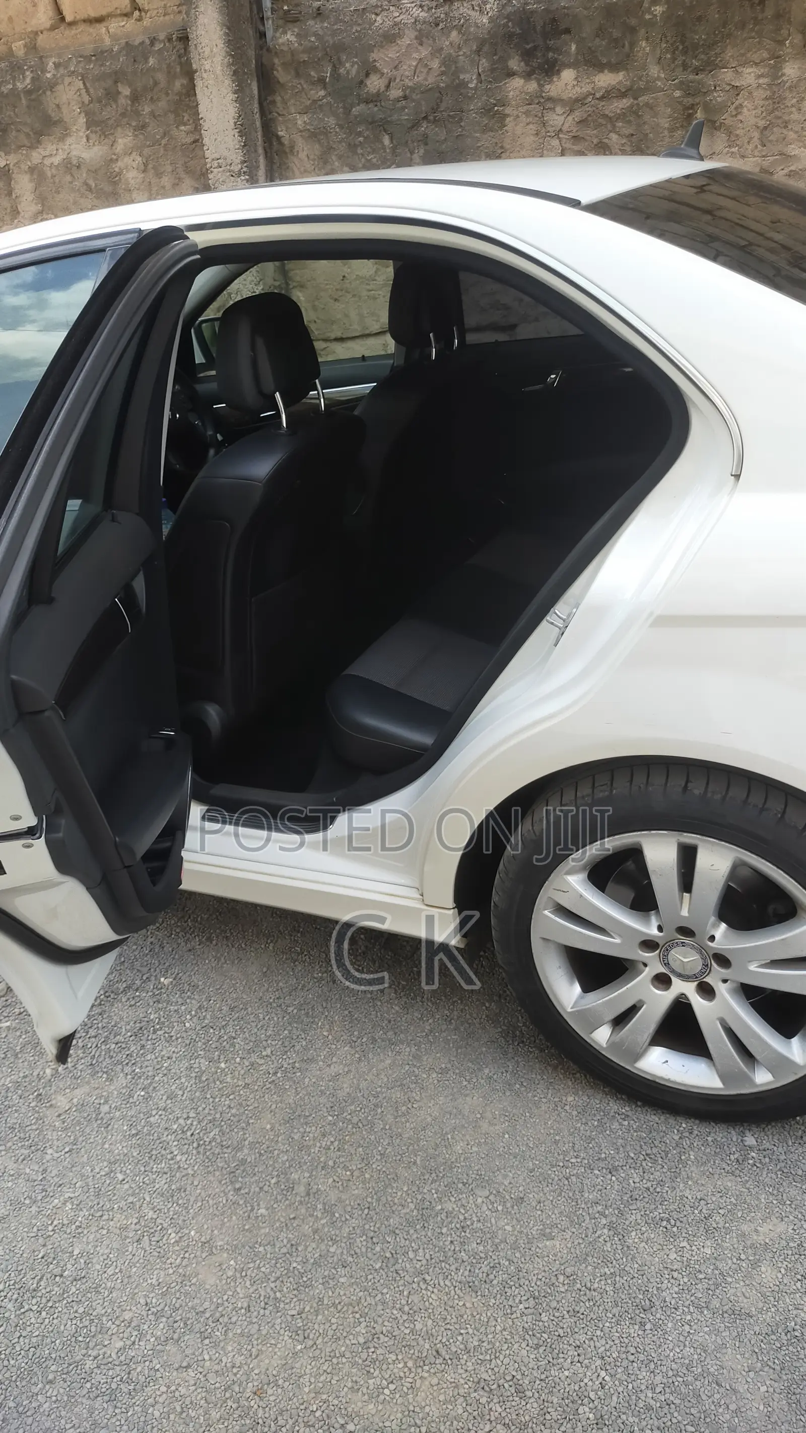Mercedes-Benz C200 2008 White