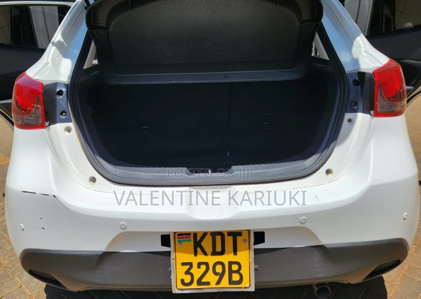 Mazda Demio 2018 White