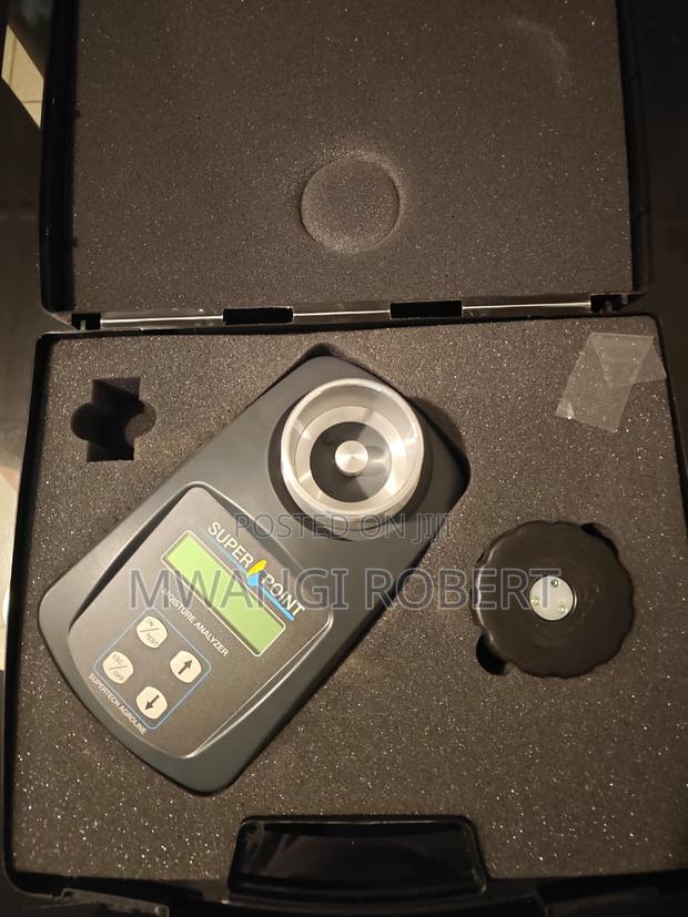 Super Pro Moisture Meter - main view