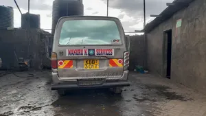 Toyota HiAce 2008 Grey