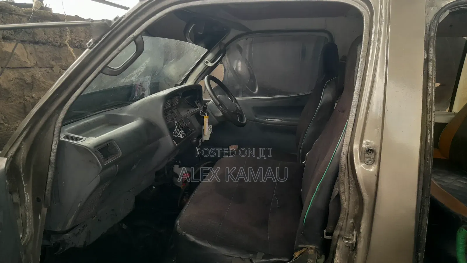 Toyota HiAce 2008 Grey