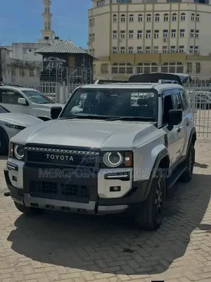 Toyota Land Cruiser Prado 2.4 Petrol 2024 White