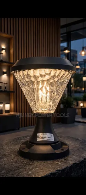 Round Solar Gate Pillar Lamp With a Textured, Crystalline Lampshade