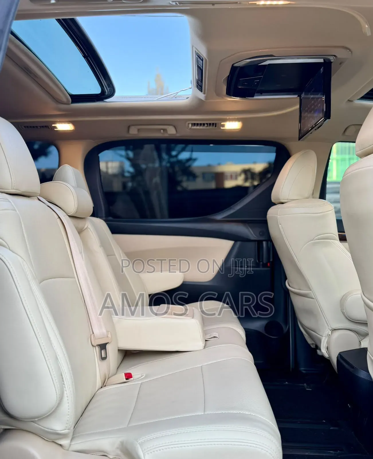 Toyota Alphard 2019 White
