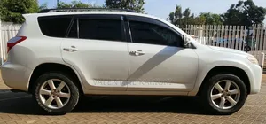 Toyota Vanguard 2009 Pearl